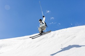 九游登录入口-【电子判罚的争议】VAR是否降低了裁判误判率？，var裁判有几个