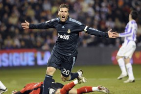 九游娱乐网页版-联赛转会市场最新动态盘点，职业联赛转会策略问题