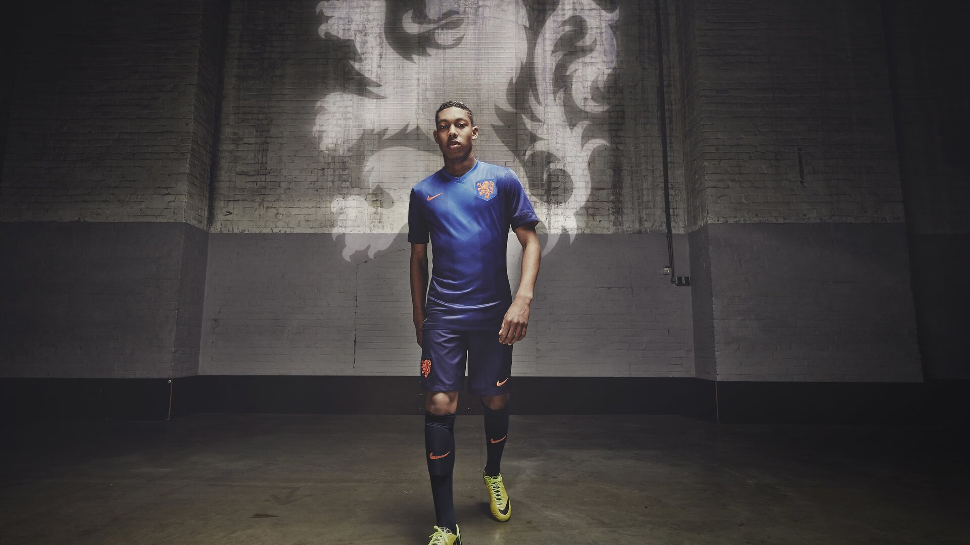 德甲比赛数据深度分析，教练讲述变阵背后的战术思想，德甲阵营